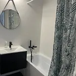 Cosy Apartment-marine דירה *
