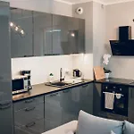 Cosy Apartment-marine דירה *